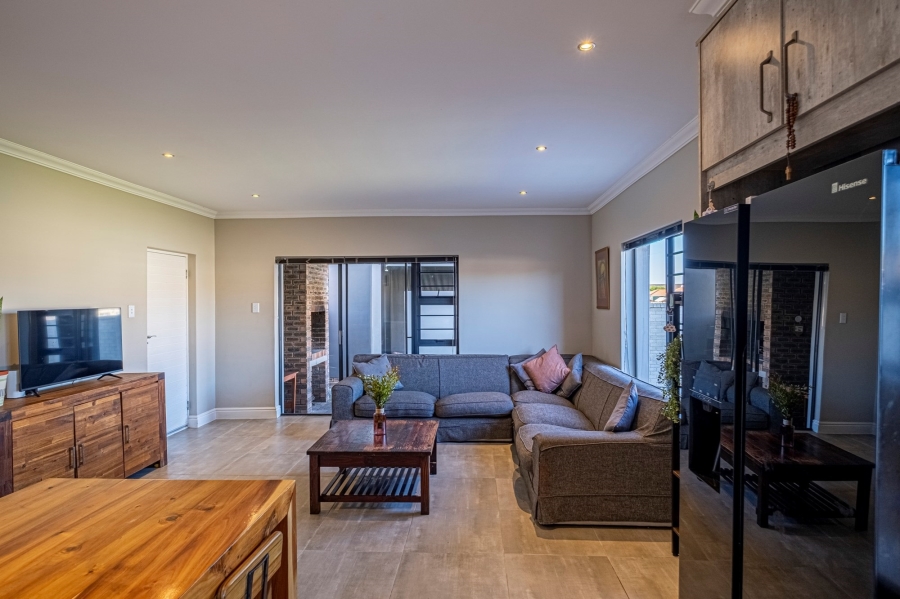 4 Bedroom Property for Sale in Westbrook Eastern Cape